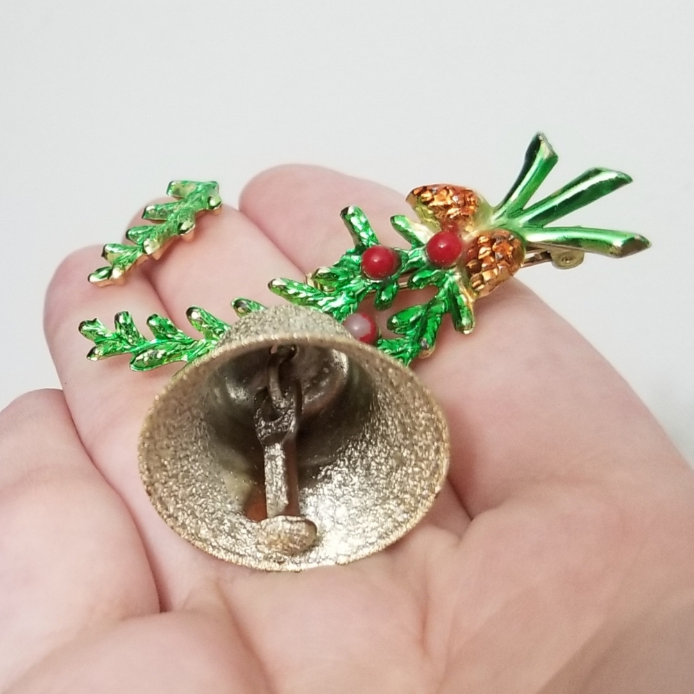 Fun vtg jingle bell earrings w damaged brooch - Picture 11 of 11